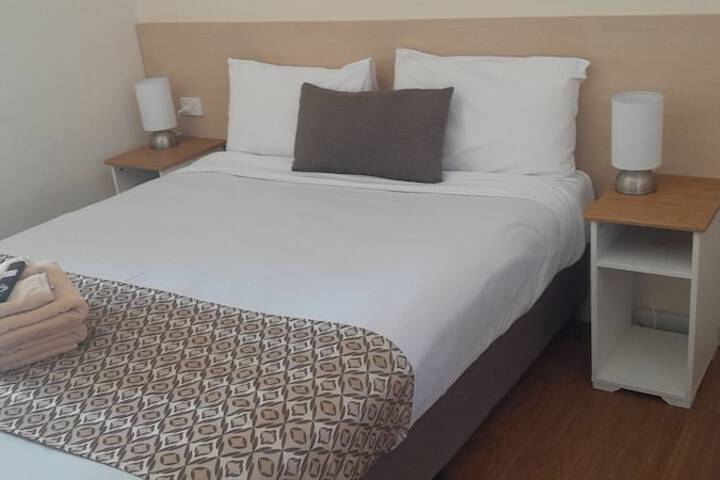 Room 9 of 21