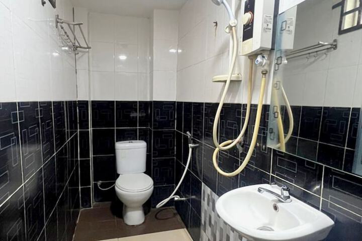Clean Restrooms