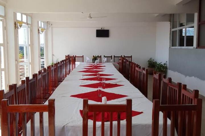 Dining 48 of 71