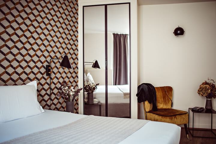 Room 18 of 89