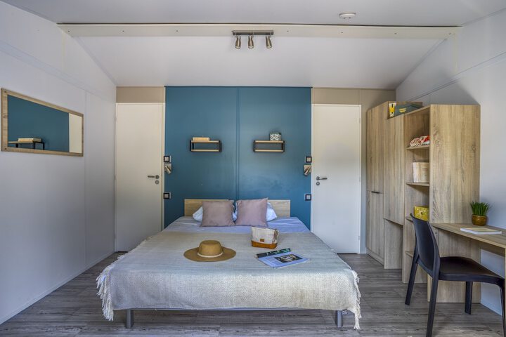 Room 20 of 120