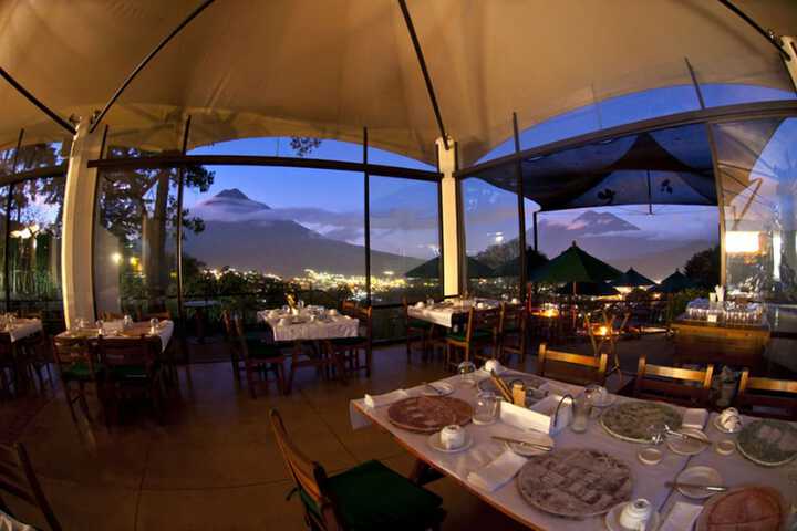 Dining 60 of 84