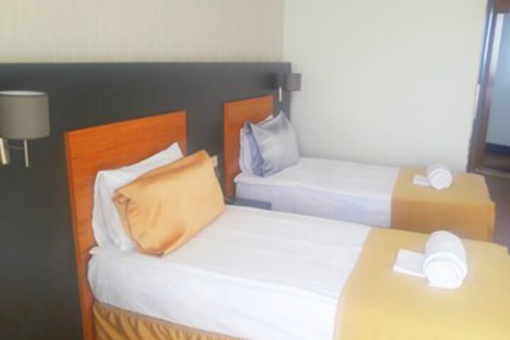 Room 19 of 29