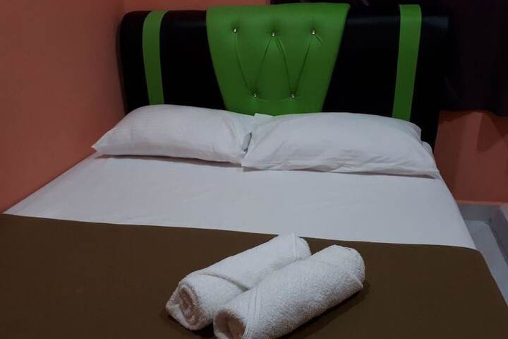 Room 2 of 26