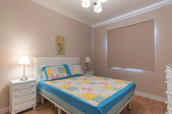 Room 4 of 15