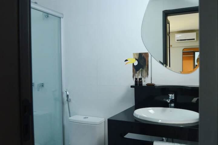 Room 11 of 24