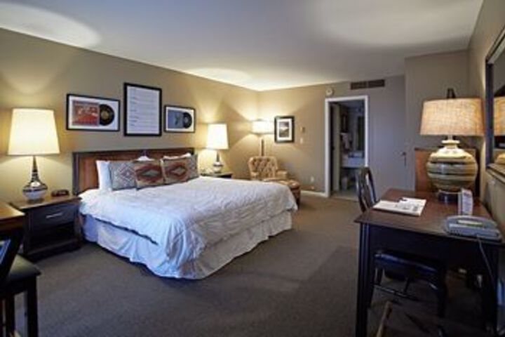 Room 11 of 57