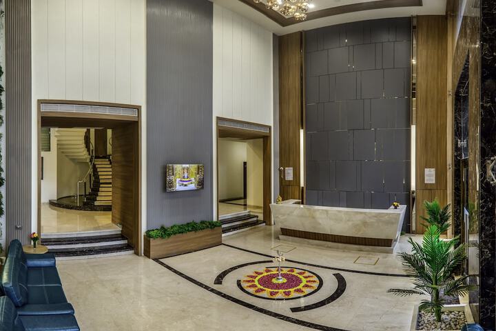 Hotel Interior 5 of 36