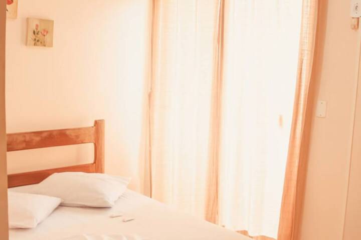 Room 8 of 23