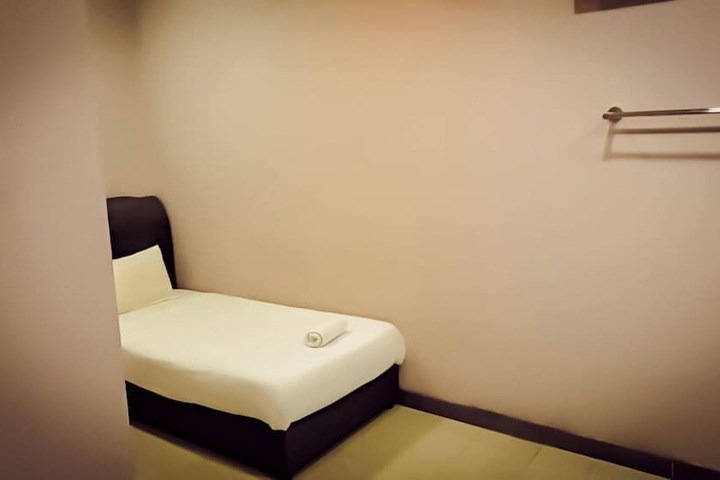 Room 26 of 50