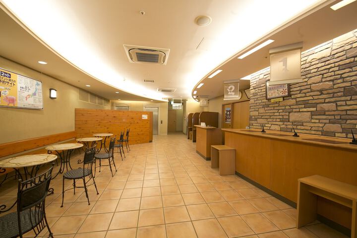 Hotel Interior 10 of 34