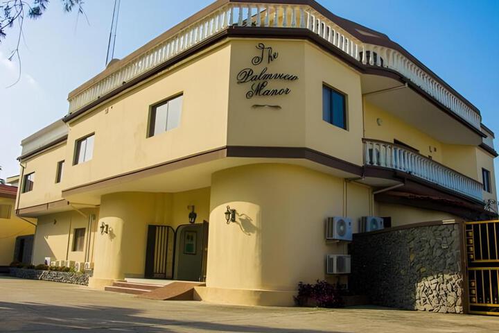 The Palmview Manor Hotel