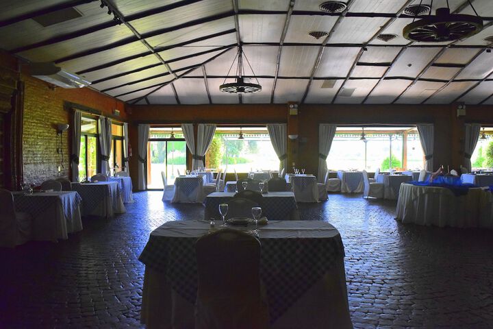Ballroom/Hall 58 of 94