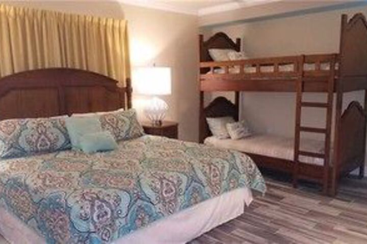 Room 13 of 24