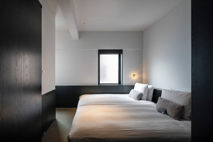 Room 18 of 61