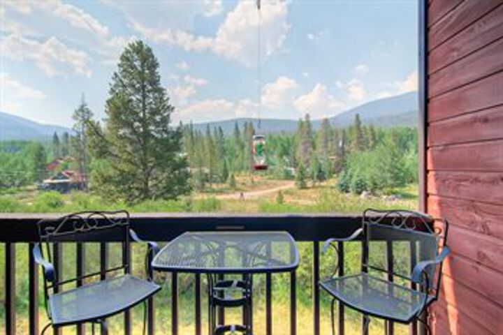 Terrace/Patio 17 of 434