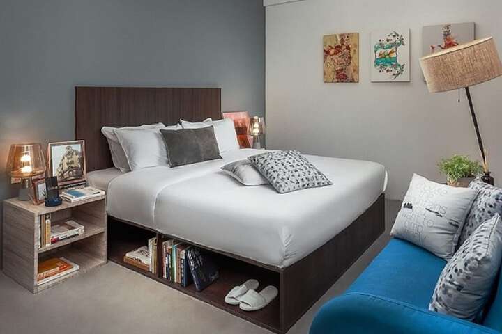 Room 14 of 64