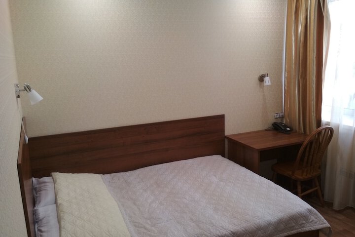 Room 43 of 48