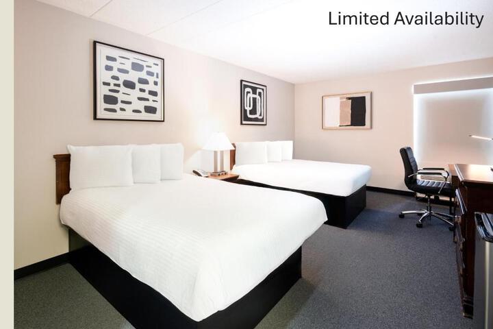 2 Double Beds (9 of 9)