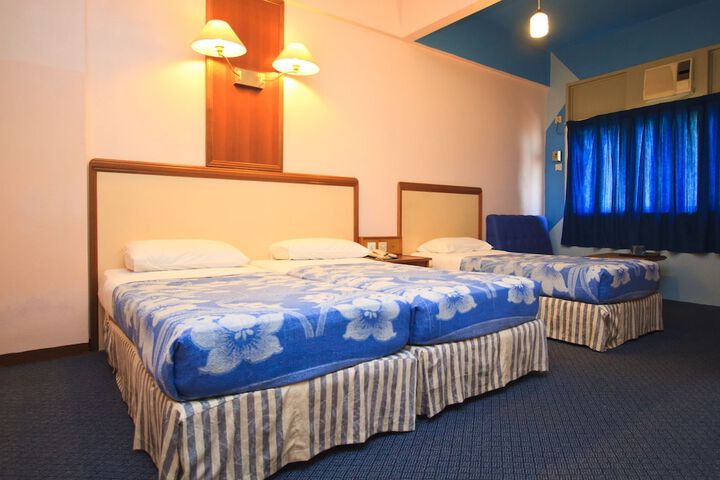 Room 13 of 60