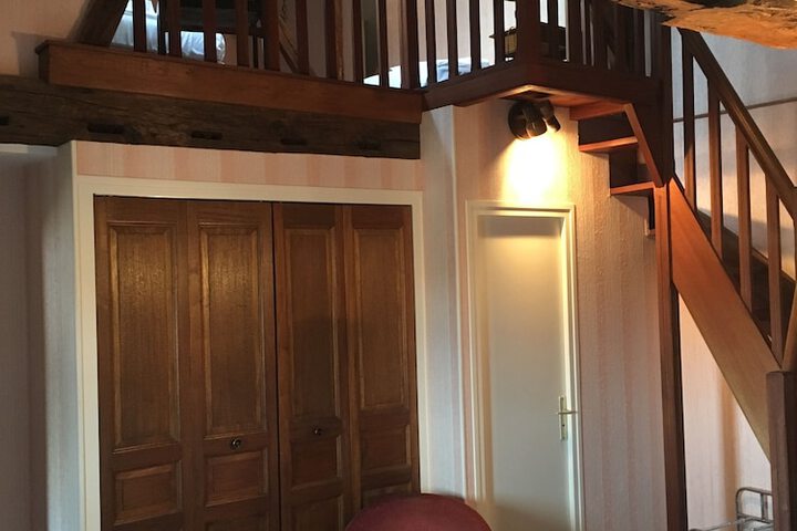 Room 3 of 23