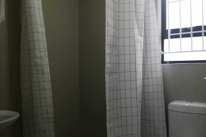 Room 20 of 27