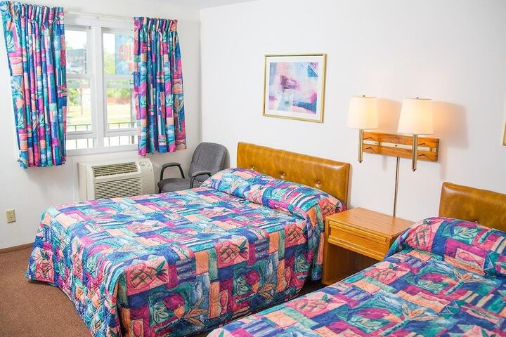 Room 3 of 31