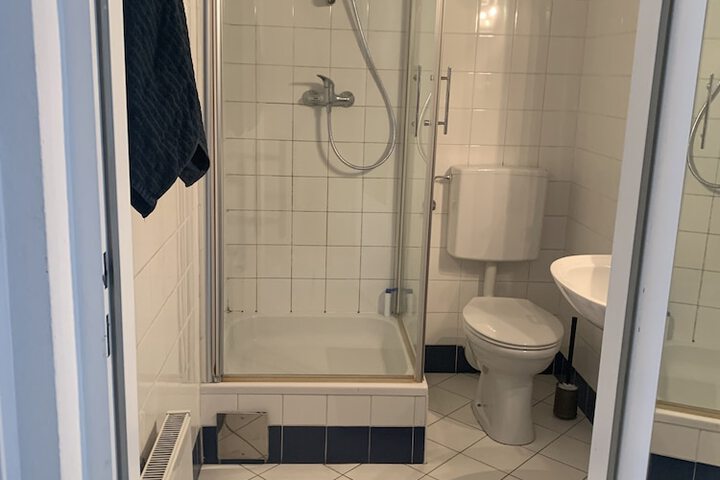 Room 20 of 21
