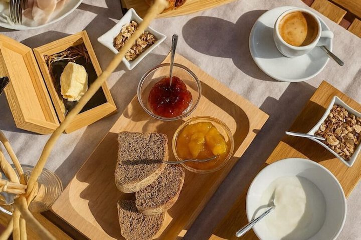 Breakfast/Coffee Service 58 of 100