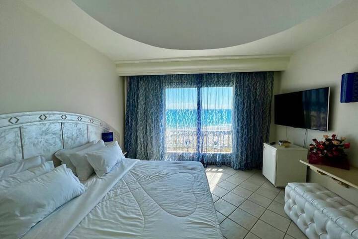 Room 25 of 56