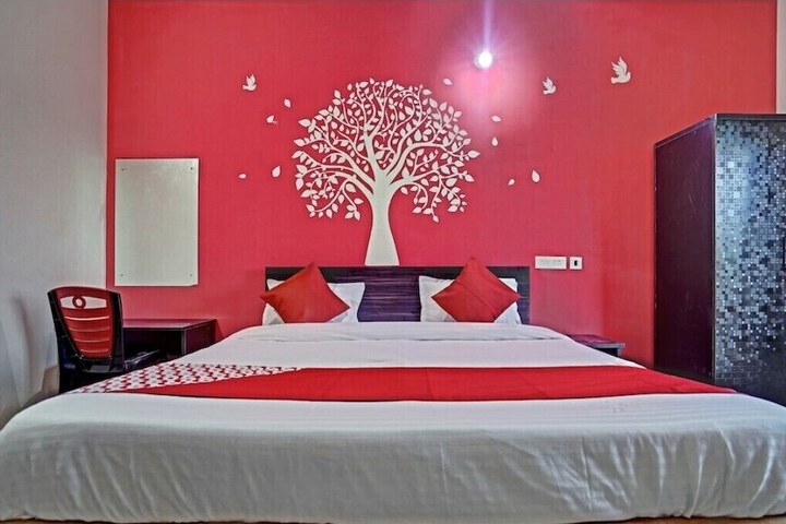 Room 13 of 15
