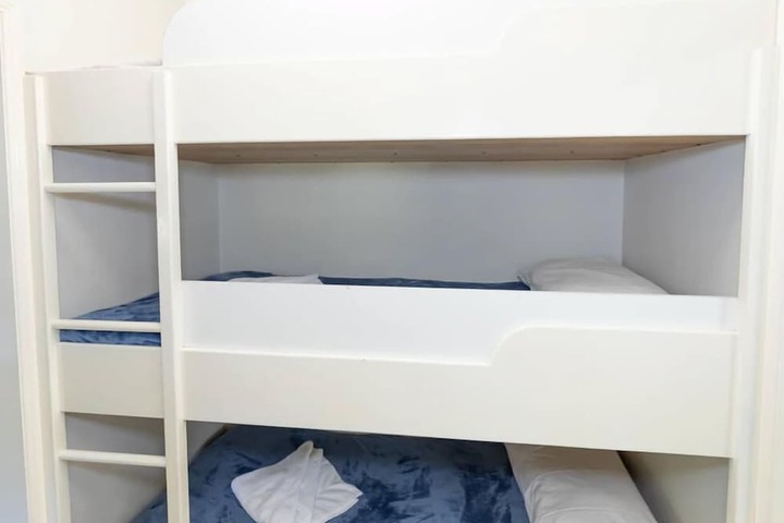 Room 19 of 63