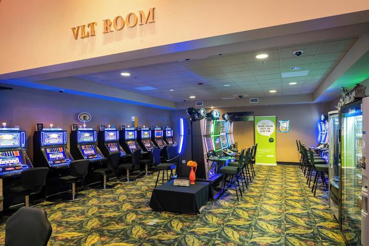 Entertainment 43 of 52