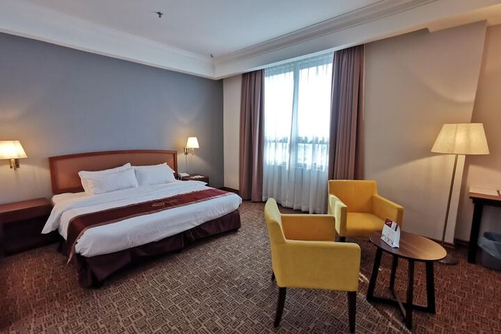 Room 21 of 44