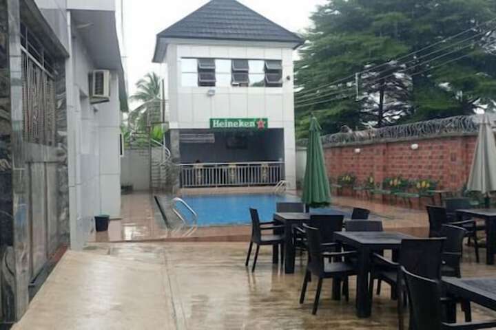 Pool 18 of 63