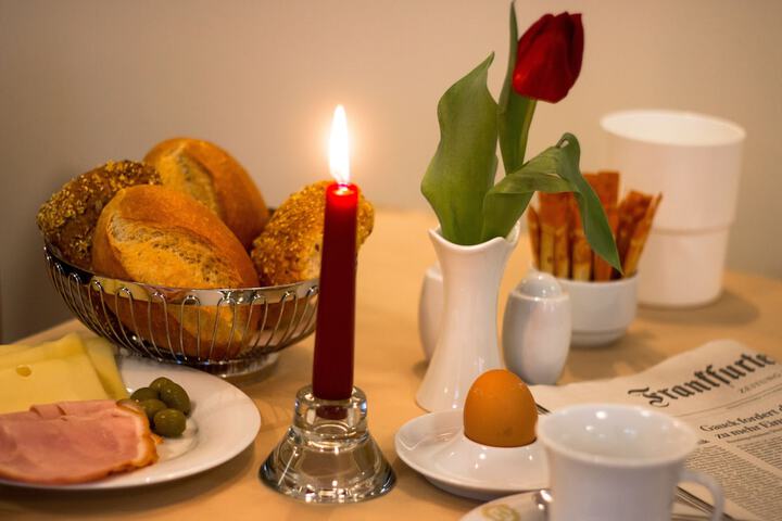 Breakfast/Coffee Service 35 of 39