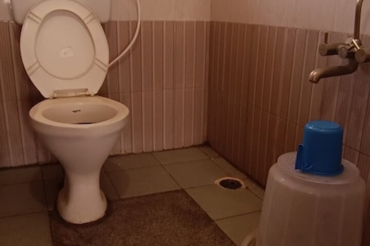 Room 13 of 14