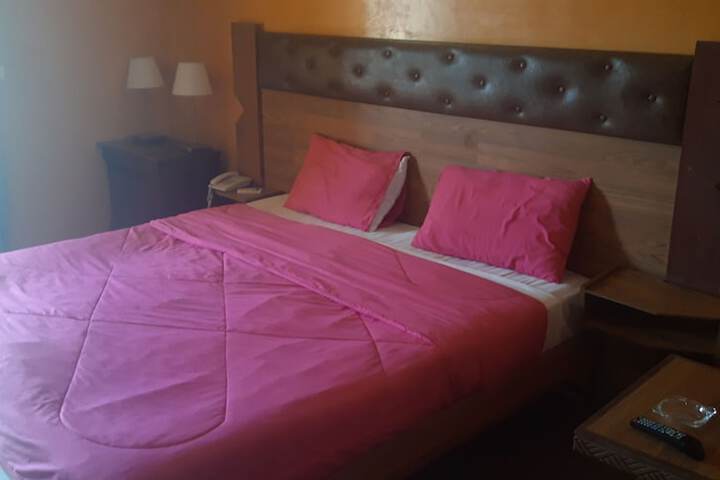 Room 9 of 62