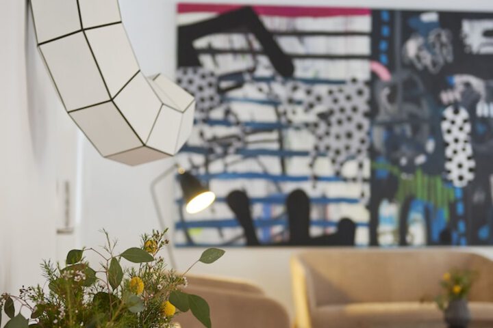 Guest Lobby