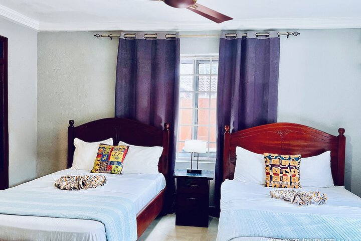 Room 14 of 114