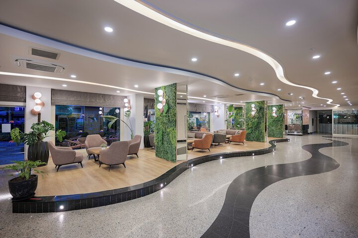 Hotel Lobby