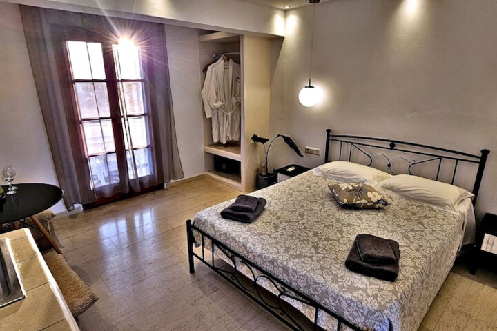 Room 46 of 162
