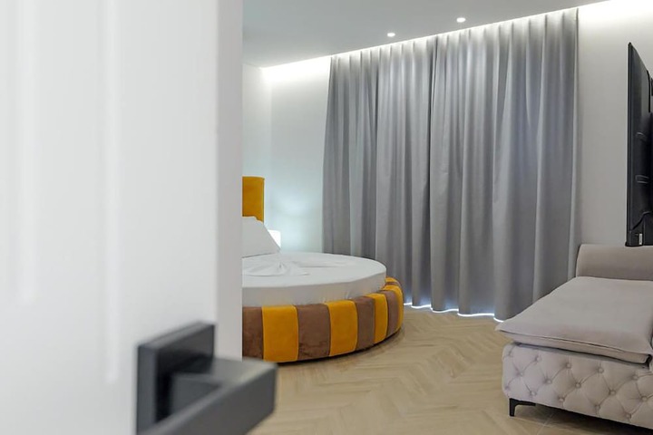 Room 55 of 141