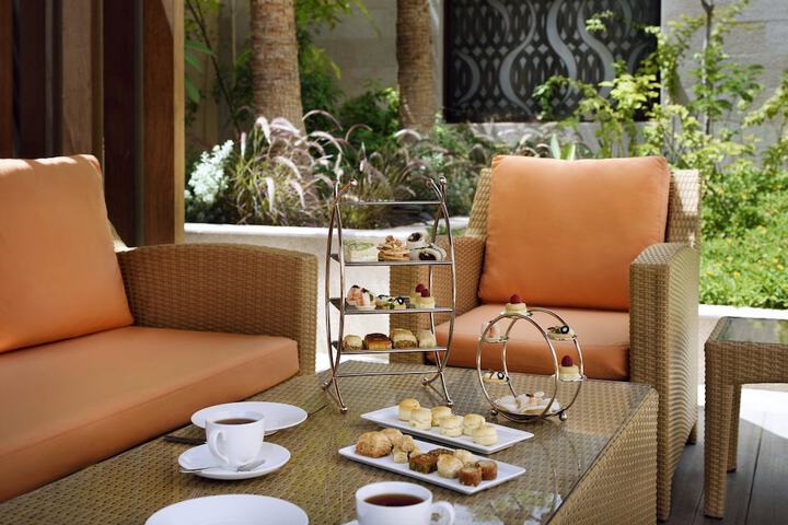 Breakfast/Coffee Service 109 of 158