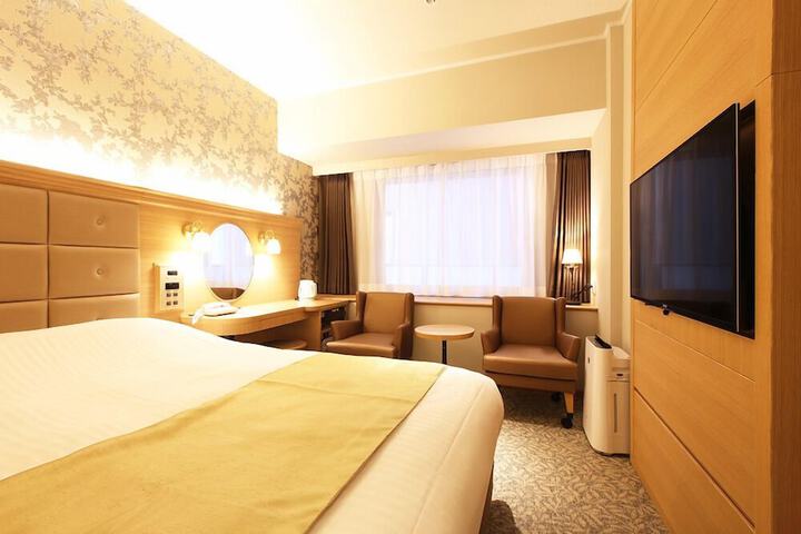 Room 10 of 71