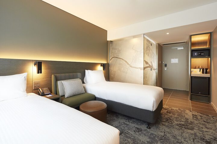 Room 20 of 94