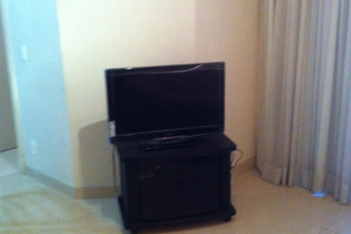 Room 5 of 31