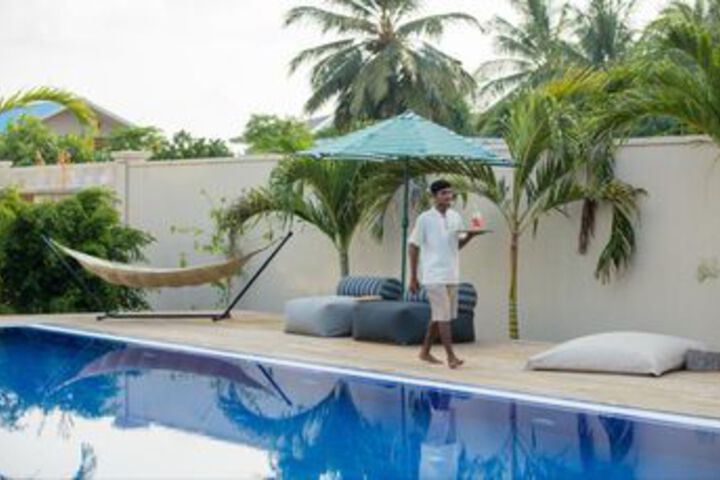 Pool 28 of 39