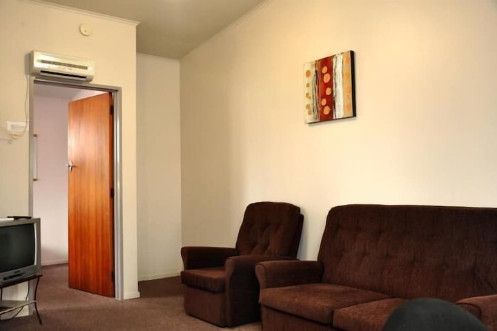 Room 18 of 26