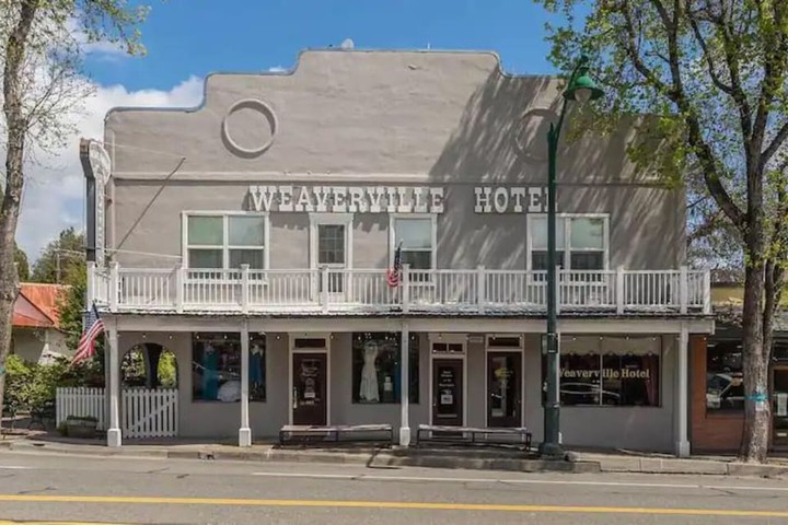 Hotel 94 of 97